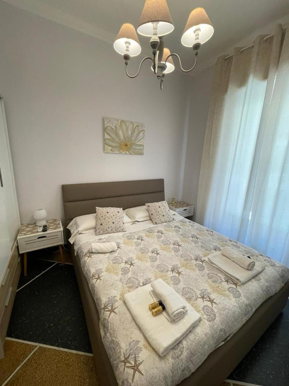 Molo Apartament Genova Eksteriør bilde