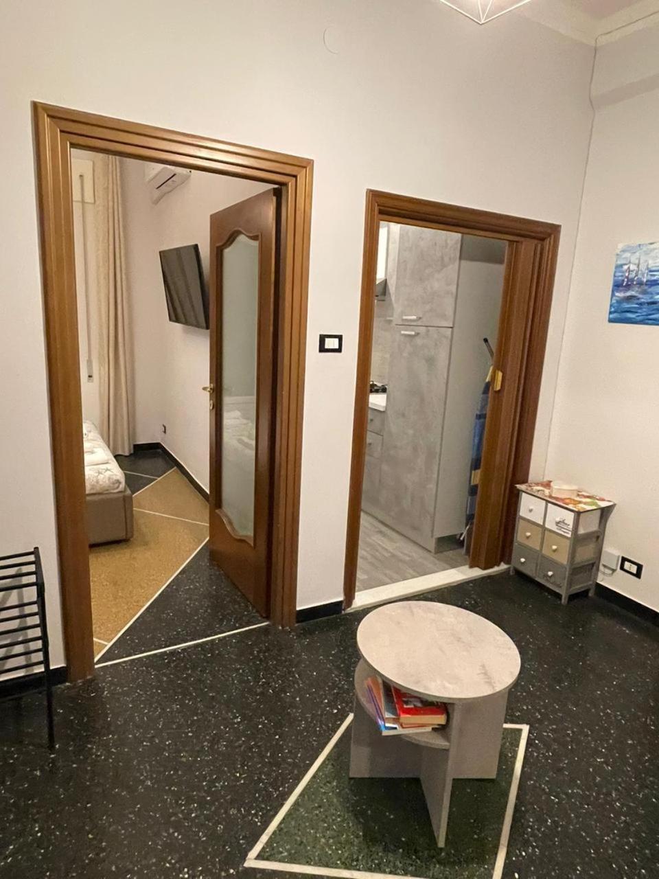 Molo Apartament Genova Eksteriør bilde