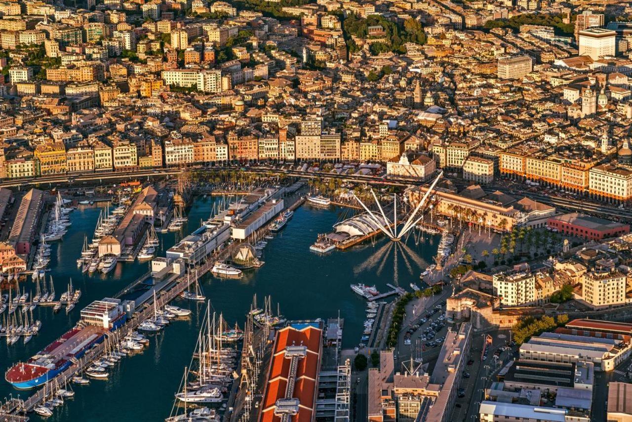 Molo Apartament Genova Eksteriør bilde