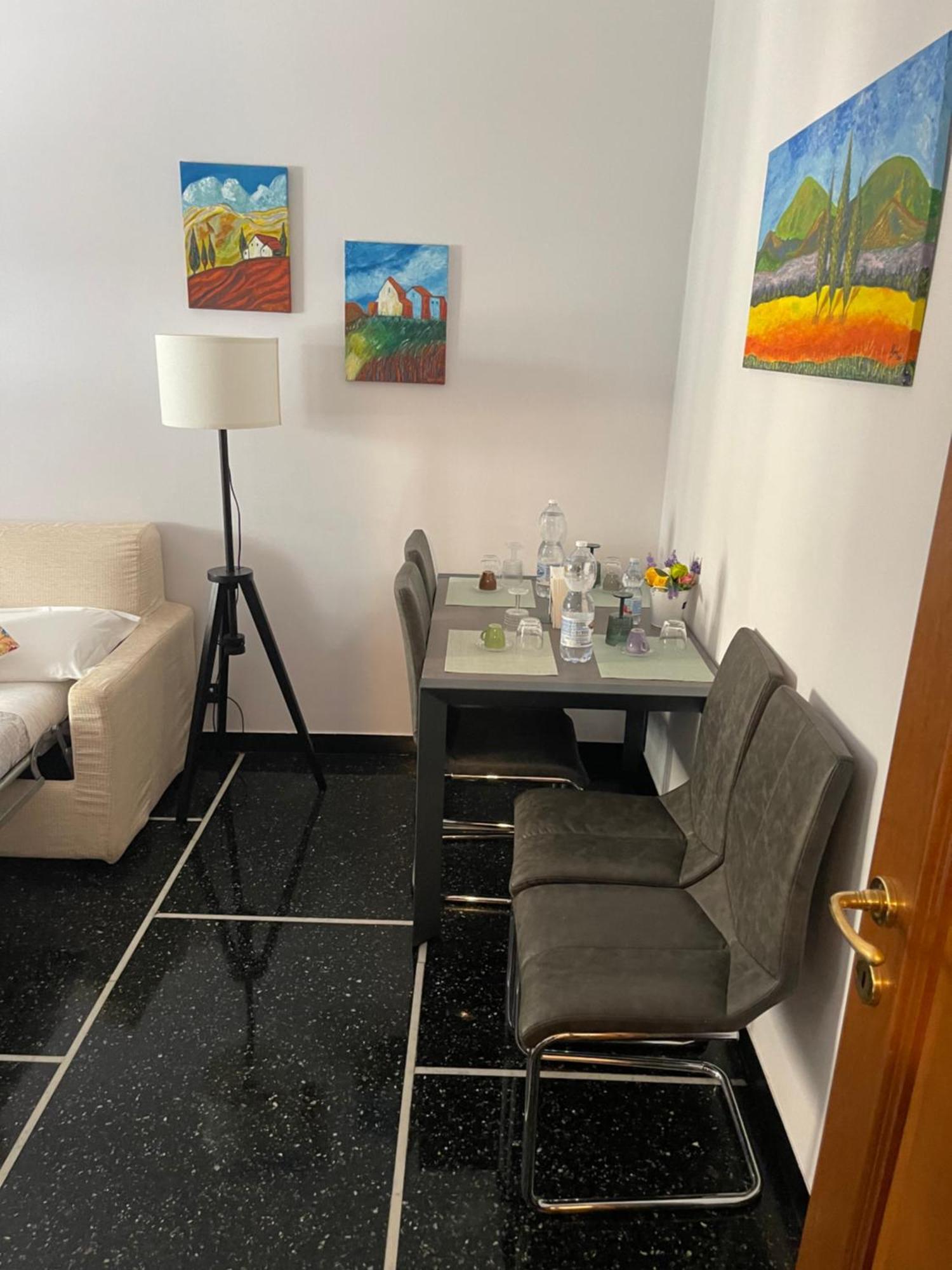 Molo Apartament Genova Eksteriør bilde